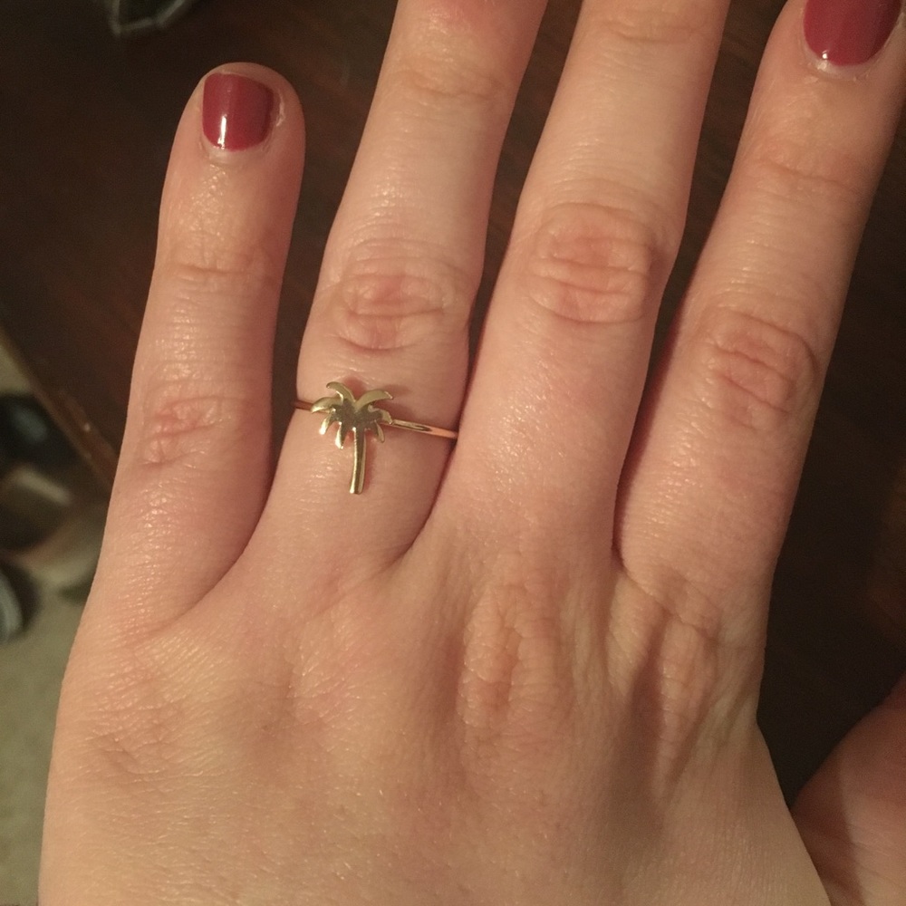 Palm tree ring